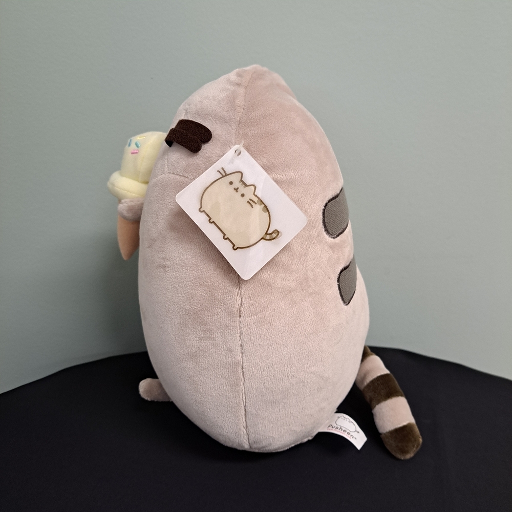 Pusheen the Cat 🐱 ice cream cone plush by GUND 🍦 - Picture 4 of 11